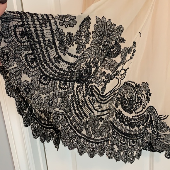 Karen Millen Lace Embellished Silk Dress - Picture 4 of 9